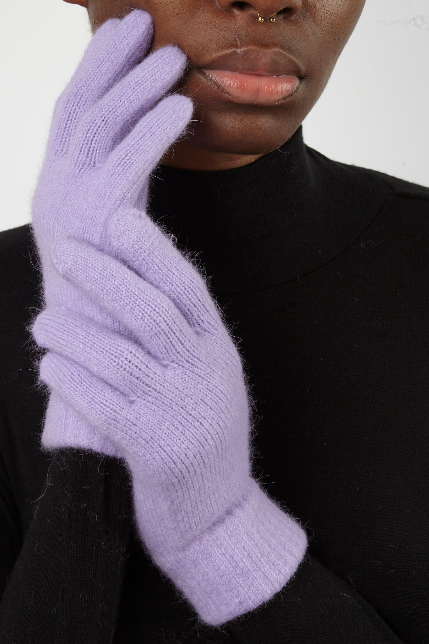 Lilac mohair gloves