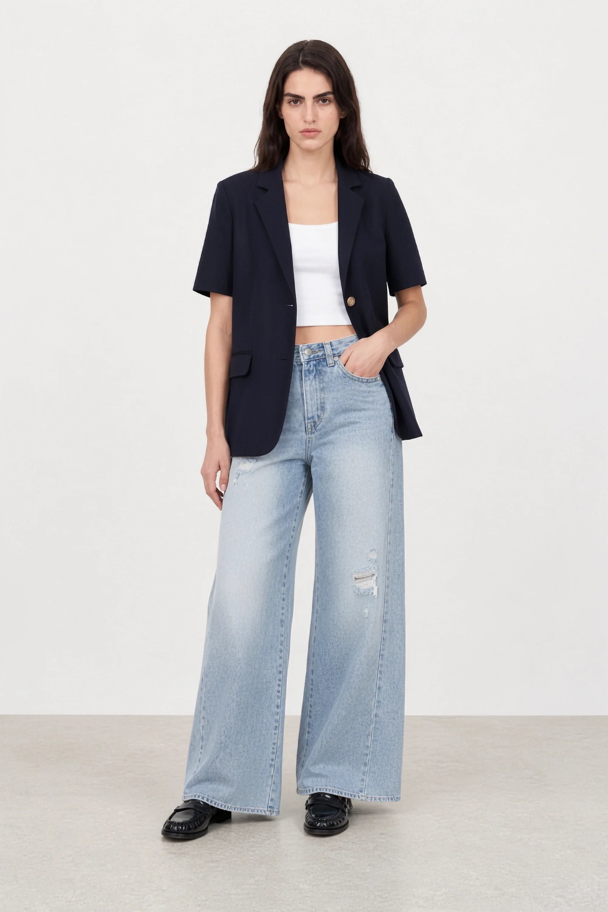 Navy blue short sleeved boxy blazer