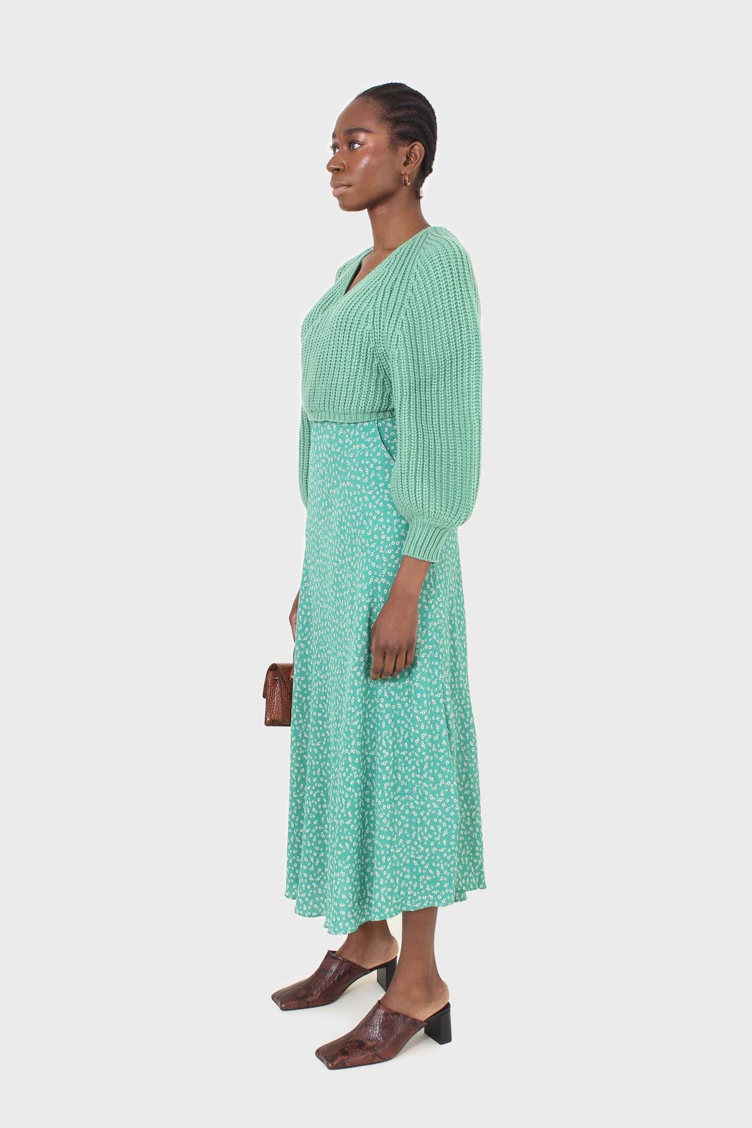 Green tiny floral print midi skirt